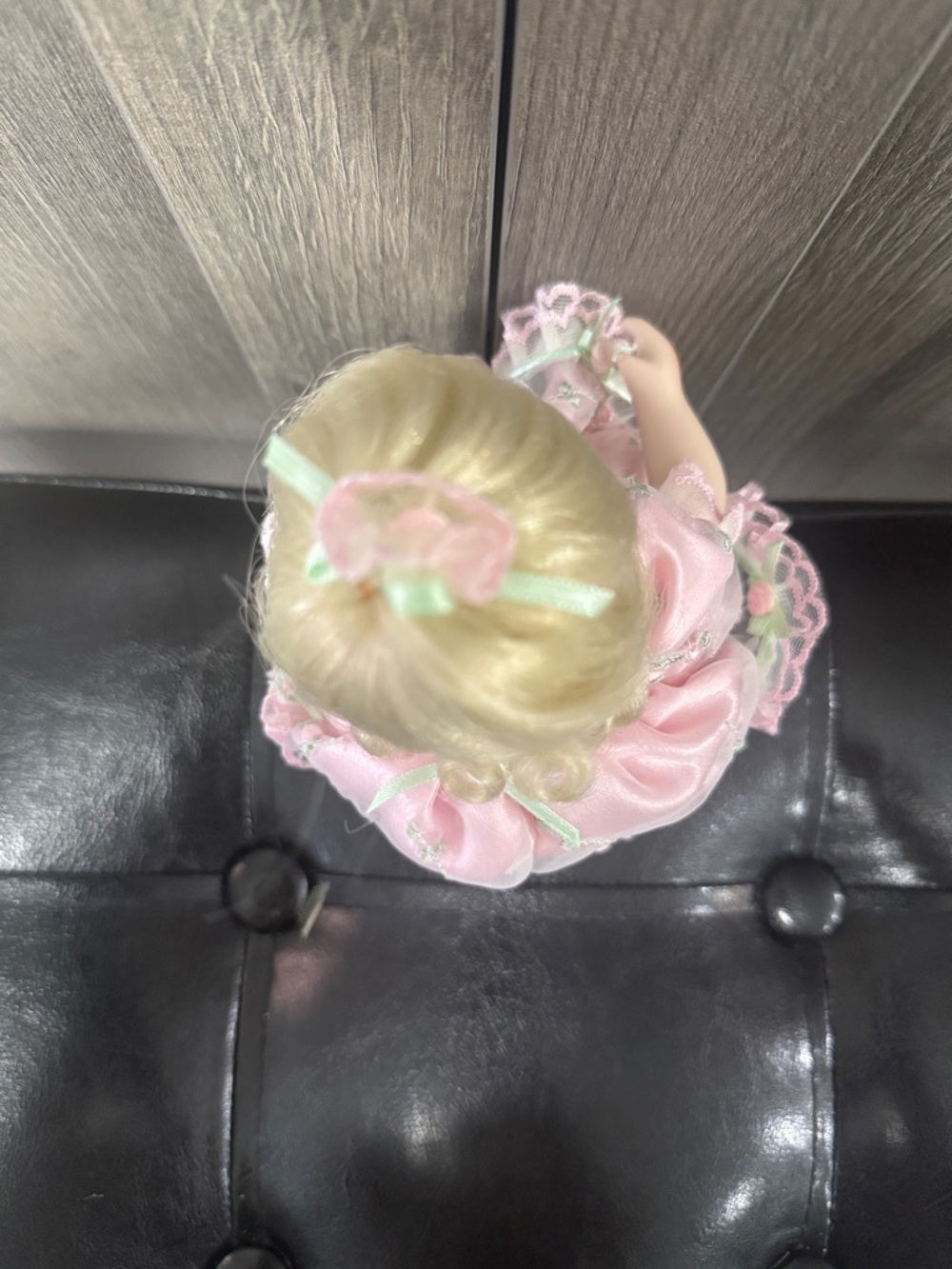 Vintage Marie Osmond Tiny Tots Baby Queen Elizabeth Rose Bud Porcelain Doll 2006 - Picture 5 of 8